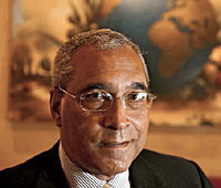 Profile Image for Shelby Steele.