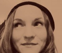 Profile Image for Laura Doyle.