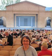 Profile Image for Caroline.