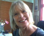 Profile Image for Linda Darby.
