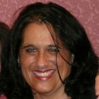 Profile Image for Laura.