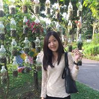 Profile Image for Angela Zuky.