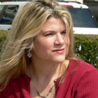 Profile Image for Jennifer McGowan.