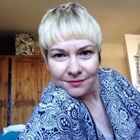 Profile Image for julie fox.