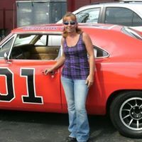 Profile Image for Angela Roberts.