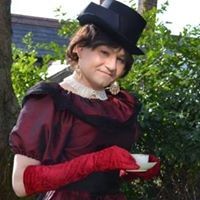 Profile Image for Danielle Miller.