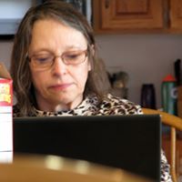 Profile Image for Dianne.