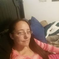 Profile Image for Nikki Robledo.