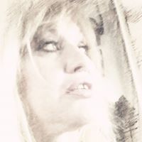 Profile Image for Julie Fredette.