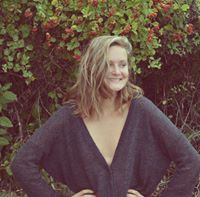Profile Image for Lena Plantinga.