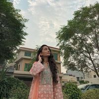 Profile Image for Ujala Chaudhry.