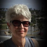 Profile Image for Corinne.